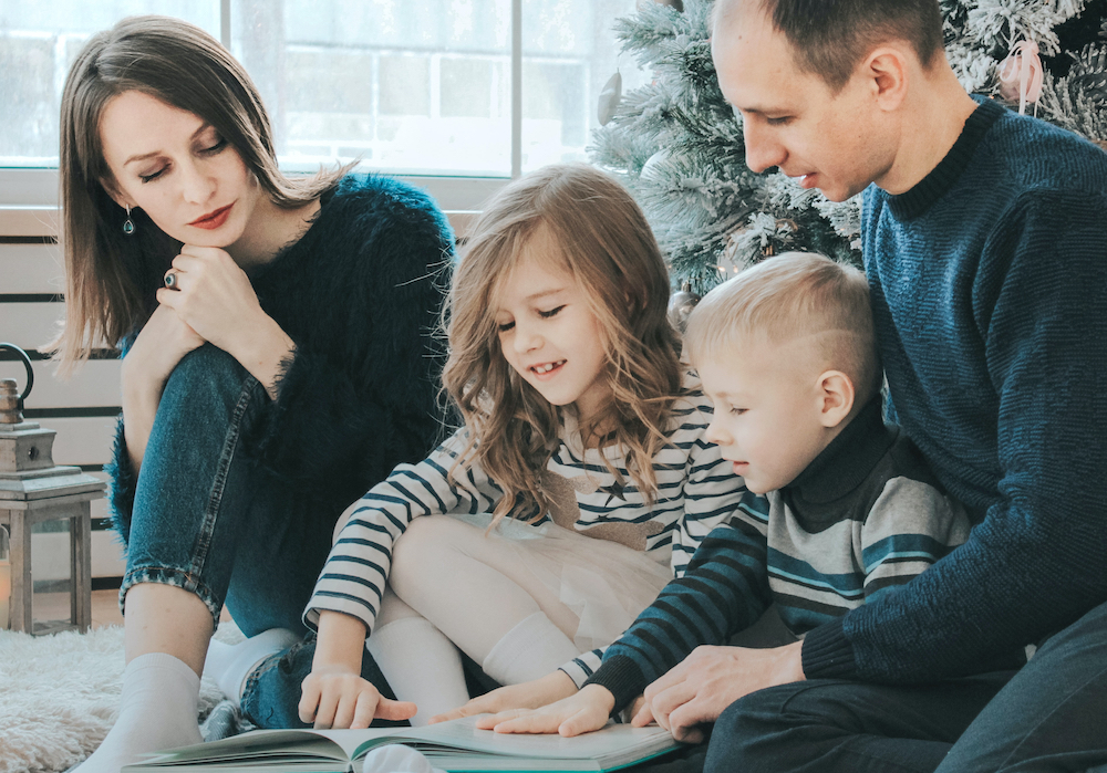 Family Reading Family Reading